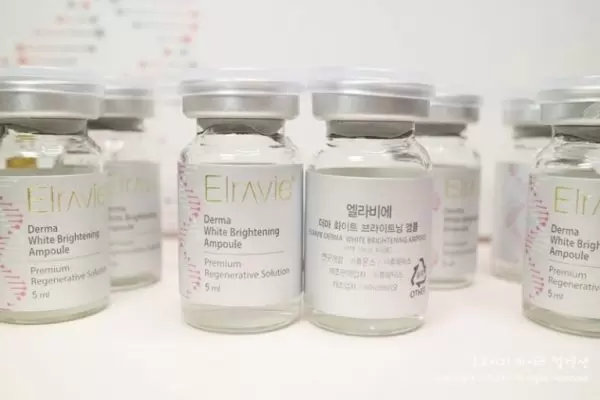 Serum tế bào gốc Elravie Derma White Brightening Ampoule 1