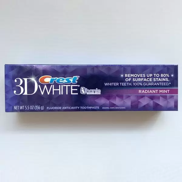 Kem Đánh Trắng Răng Crest 3D White Radiant Mint 2